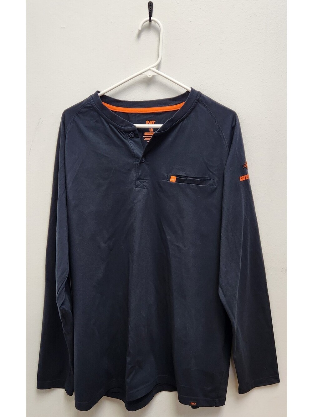 CAT Workwear Men's Flame Resistant Henley Shirt Large Navy FR CAT 2 ATPV 8.7